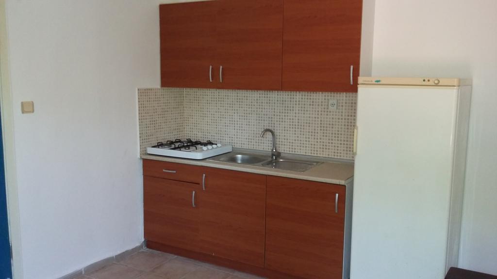 Deren Apart Aparthotel Guvercinlik  Exterior foto